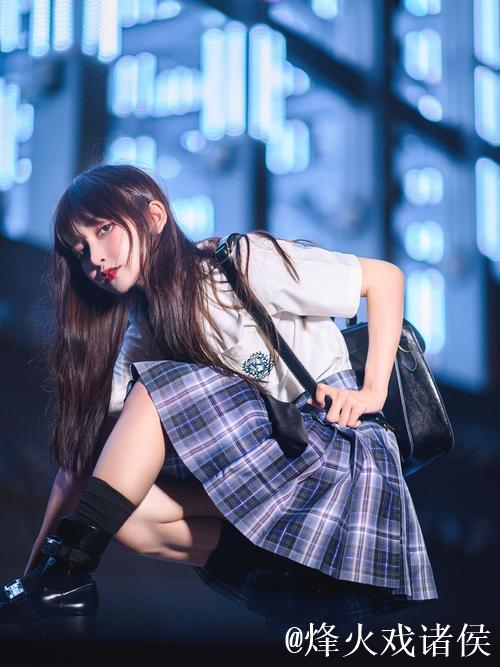 探讨JK制服与娇喘文化的深层魅力分析 探讨JK制服与娇喘文化的深层魅力分析